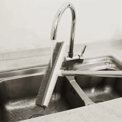 VersaSweep™ Rubber Broom