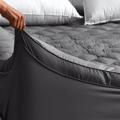 SleepEase™ 5cm Bamboo Charcoal Mattress Topper
